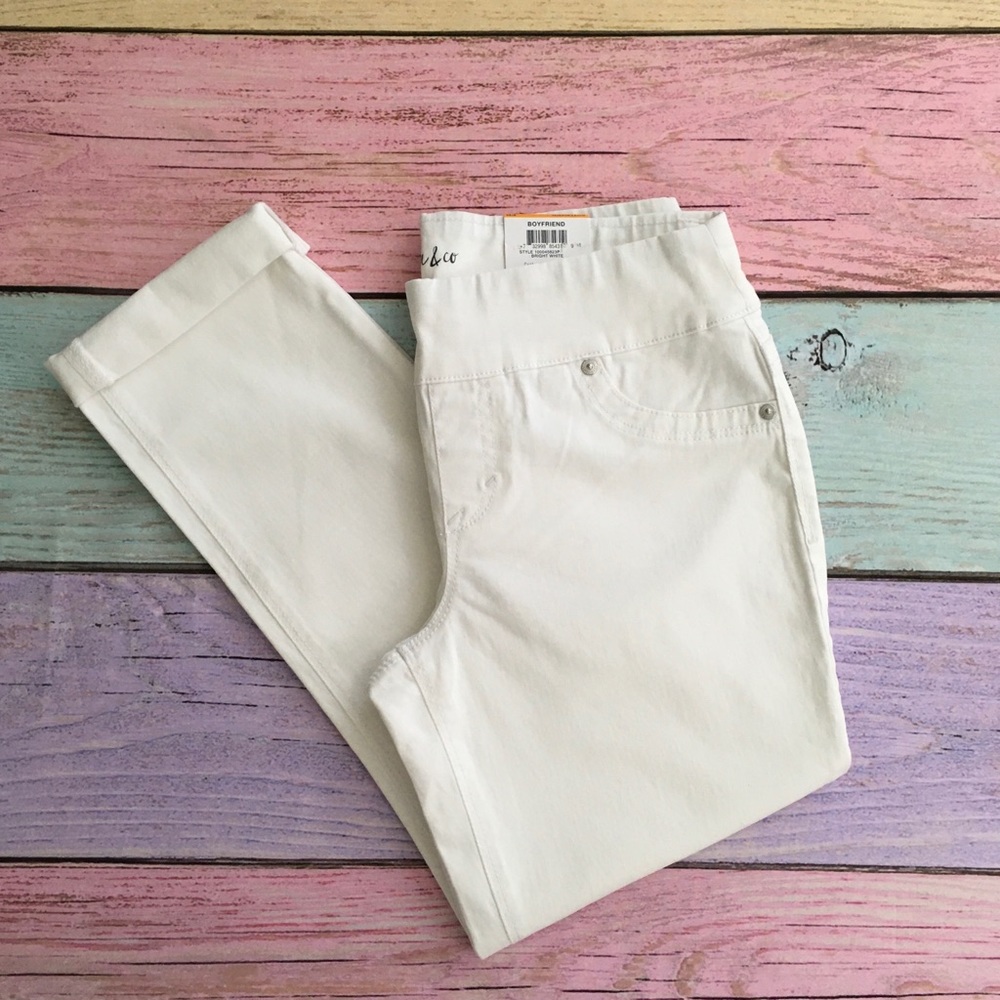 Style & Co Petite Pull On Jeans
